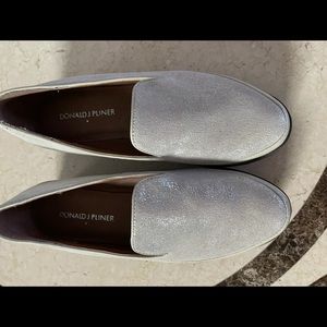 Donald J Pliner Verve metallic leather slip-on Sz7